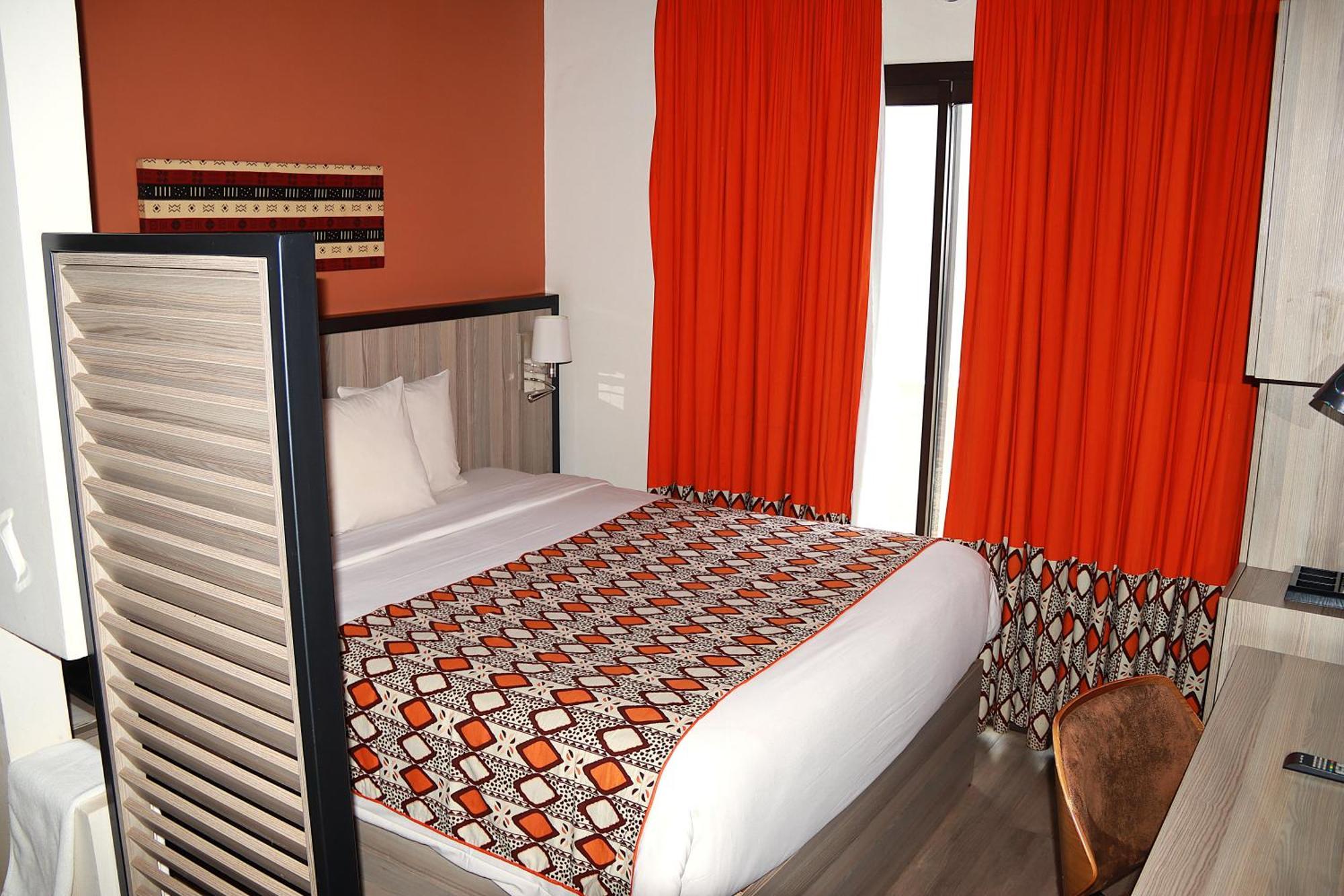 Onomo Hotel Bamako Buitenkant foto