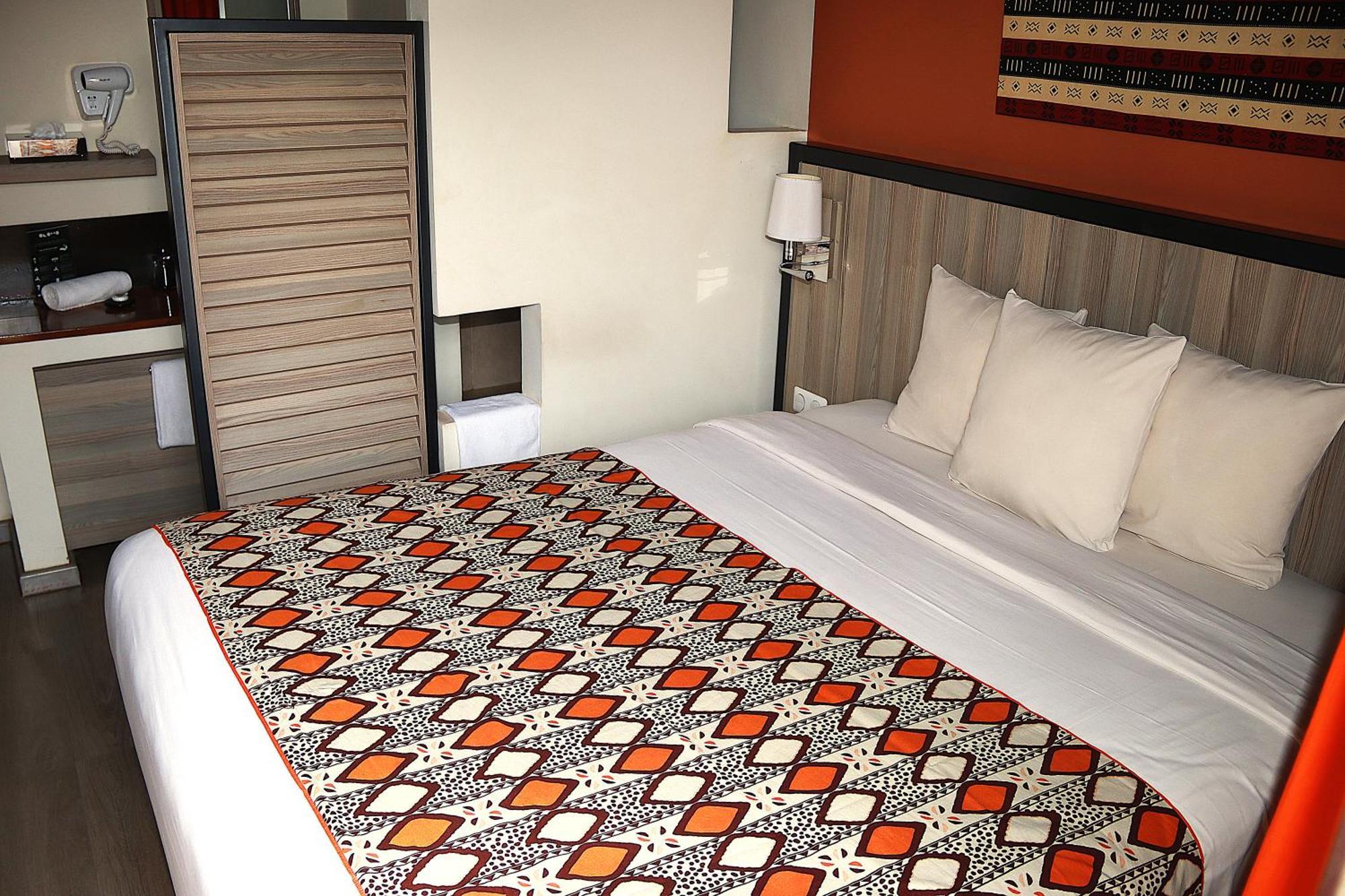 Onomo Hotel Bamako Buitenkant foto